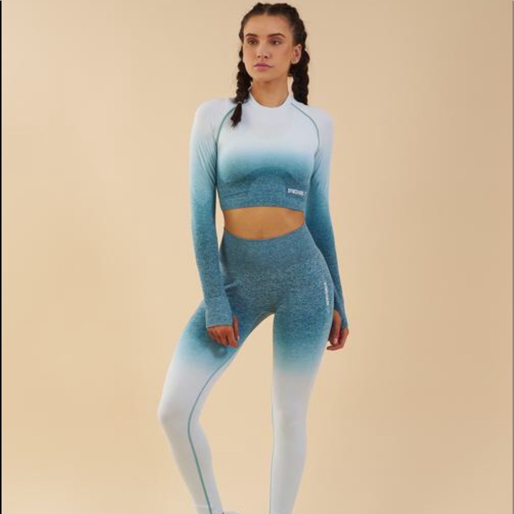 Gymshark Teal Ombré Crop Top 💜Sold💜